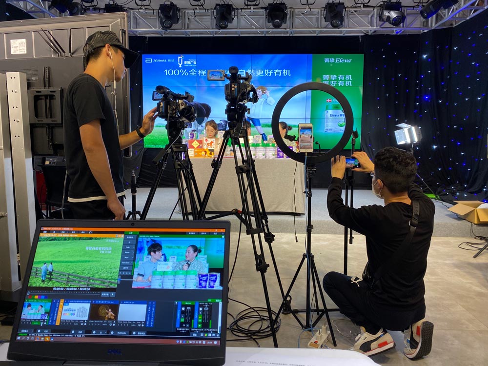 抗擊疫情我們?cè)谛袆?dòng)！睿陽廣告為全國(guó)中小企業(yè)